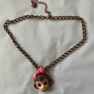 Monkey necklace